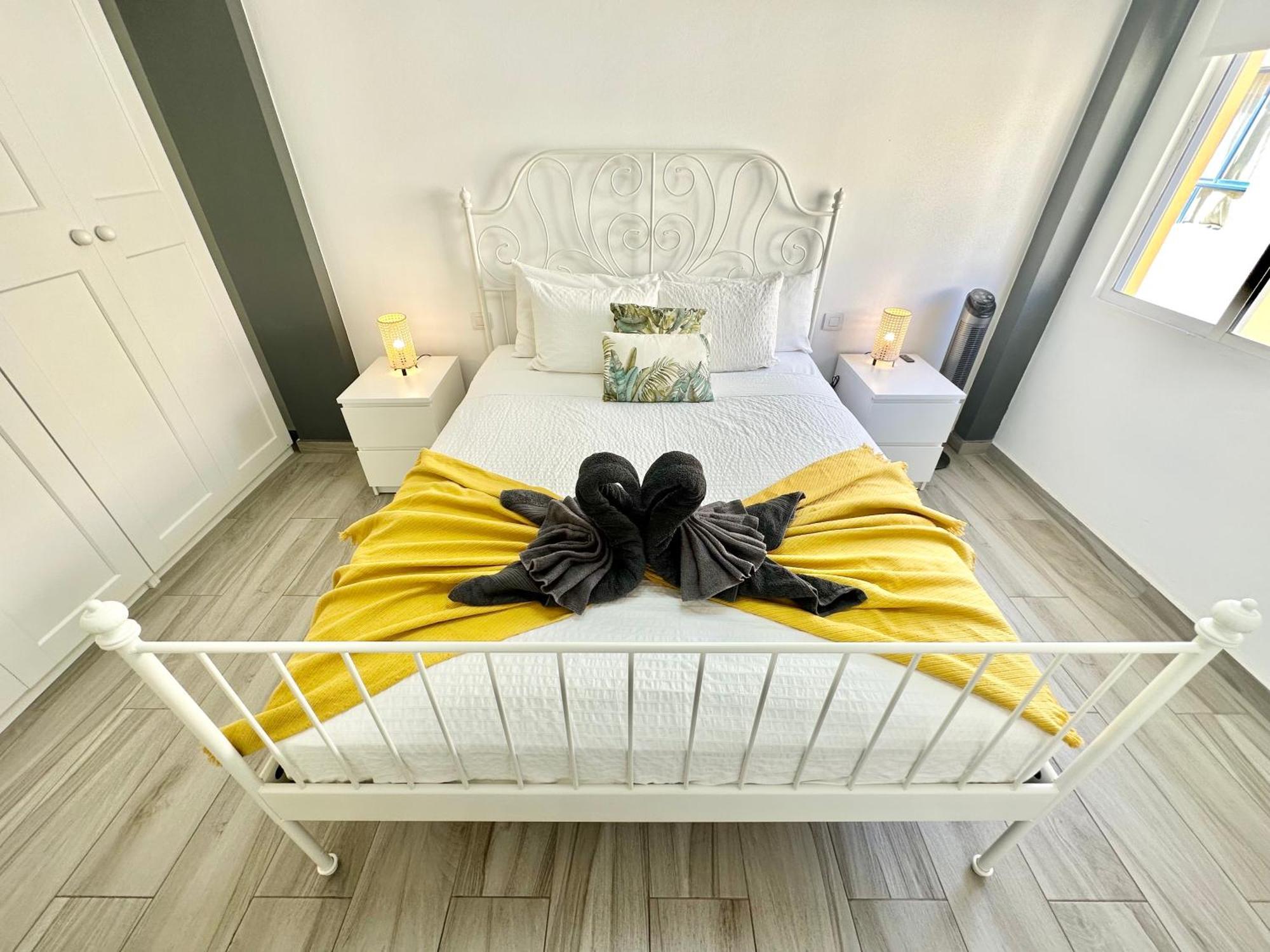 Mango Sorbet Super Central, 3 Desks, High Speed Internet, 3 Bedrooms And 2 Bathrooms Κοραλέχο Εξωτερικό φωτογραφία